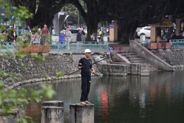 Fishing in the garbage dump